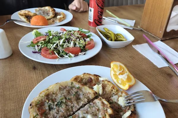 Reis'in Yeri Aile Balık Restoran - Resim 13