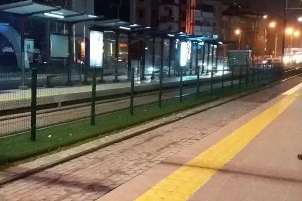 Tramvay İstasyonu - Resim 6