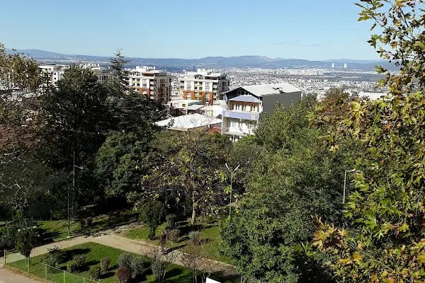 Çınar Parkı - Resim 1