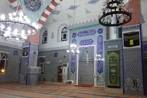 Cumhuriyet Camii - Resim 9