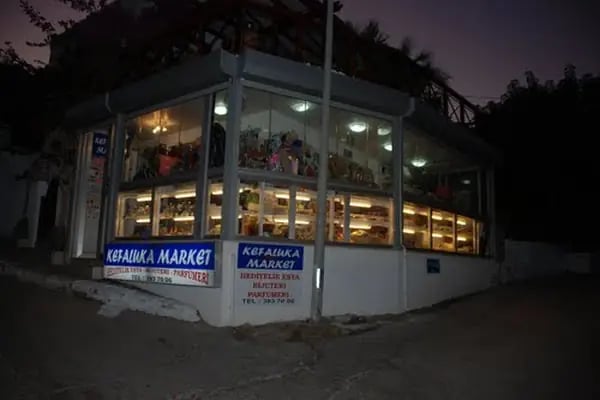 Kefaluka Market - Resim 3