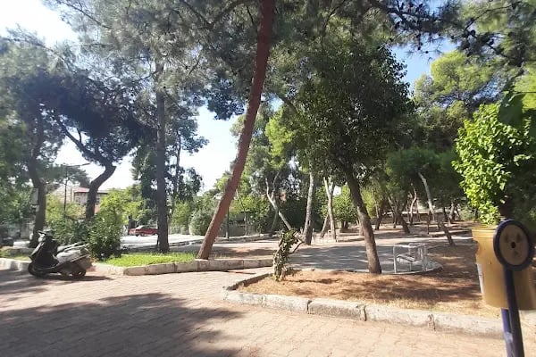 Ali Rıza Ertan Parkı - Resim 4