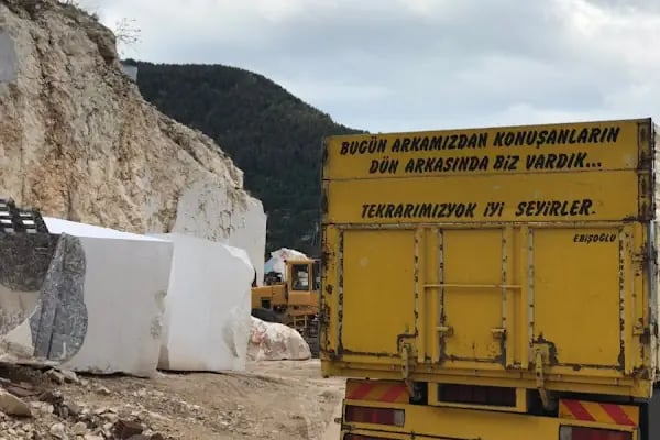 Ebişoğlu Nakliyat Oto Kurtarma Yol Yardım - Resim 17