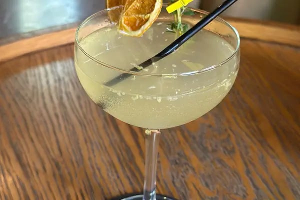 Bergamot Cafe - Resim 9
