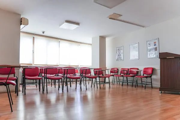 Just English Dil Okulları Ataköy - Resim 4