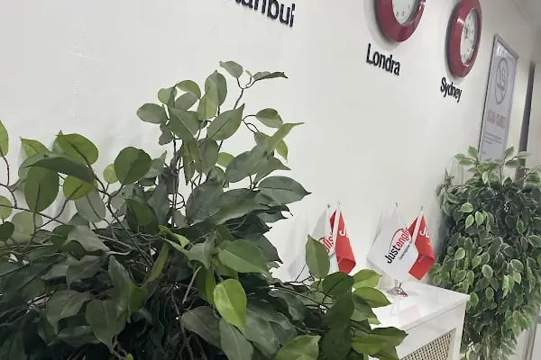 Just English Dil Okulları Ataköy - Resim 17