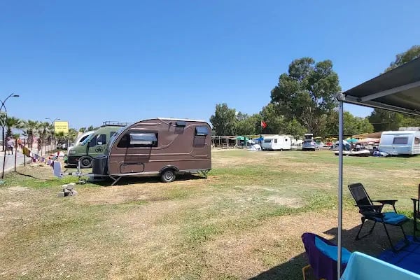 Davutlar Gençlik Karavan ve Çadır Kampı - Resim 9