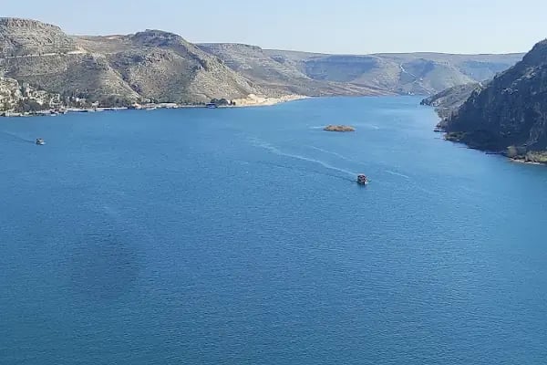 Halfeti Rum Kale Uygun Fiyata Tekne Turu Mehmet Kaptan - Resim 10