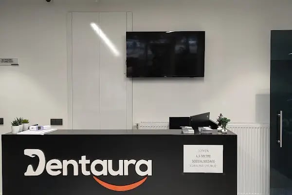 Dentaura ağız ve diş sağlığı polikliniği - Resim 15