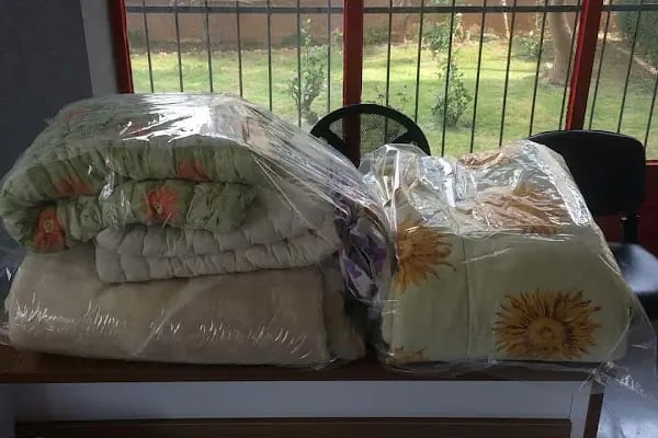 Hayal Kuru Temizleme Ütü Evi &amp; Terzi battaniye yorgan yıkama - Resim 8