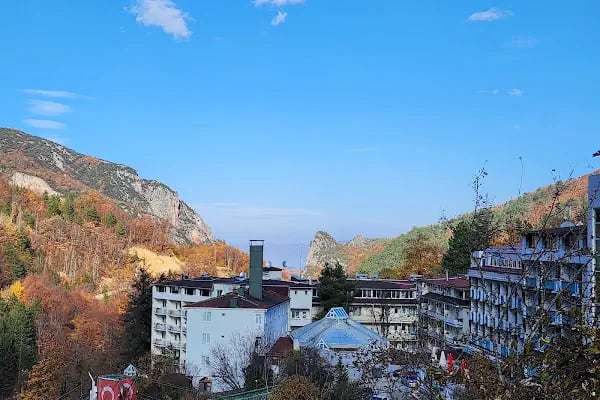 Oylat Şelalesi Doğa Yürüyüş Parkuru - Resim 4