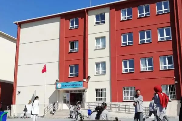 DELİKLİKAYA ORTA OKULU - Resim 4