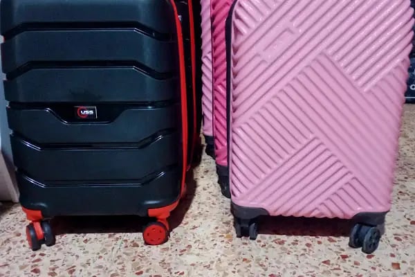 Ceylan çanta buca valiz bavul satışı ve çanta tamiri - Resim 7