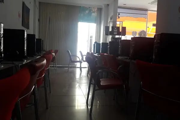 Genclik Cafe internet - Resim 8