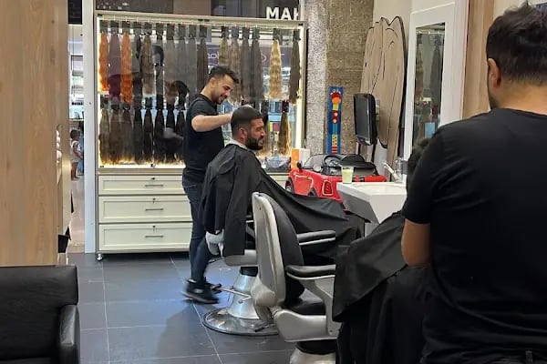 İ&amp;M BARBERHOUSE - Resim 2