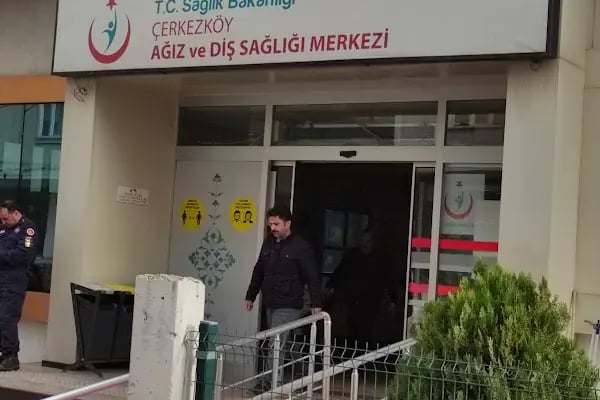 Türkiye Cumhuriyeti Çerkezköy Ağız ve Diş Sağlığı Merkezi - Resim 3