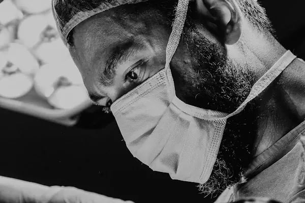 Op.Dr. Başar Kaya | Plastik Cerrah | Burun Estetiği | Meme Estetiği | Liposuction | Lipödem I Yüz Germe I Botoks - Resim 2