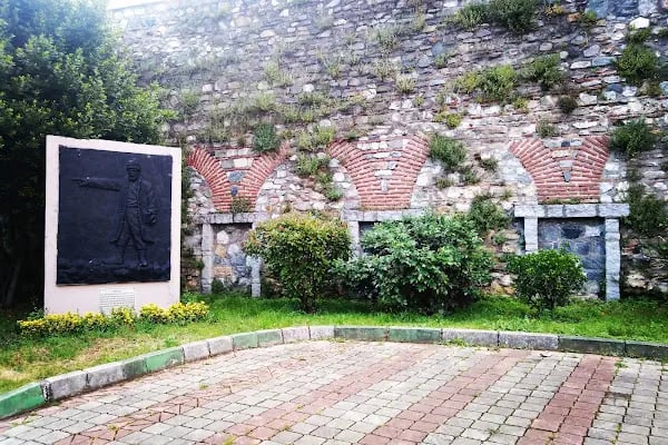 Balabanbey Kalesi - Resim 6