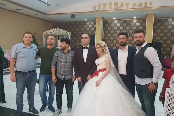 Zümrüt Plaza Düğün &amp; Organizasyon - Resim 17