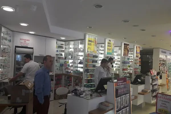 Selçuklu Eczanesi - Resim 2