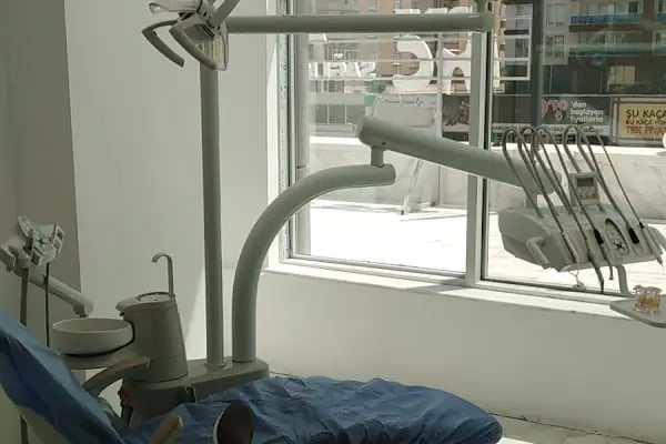 İhc Dent Ağız ve diş sağlığı polikıliniği - Resim 4