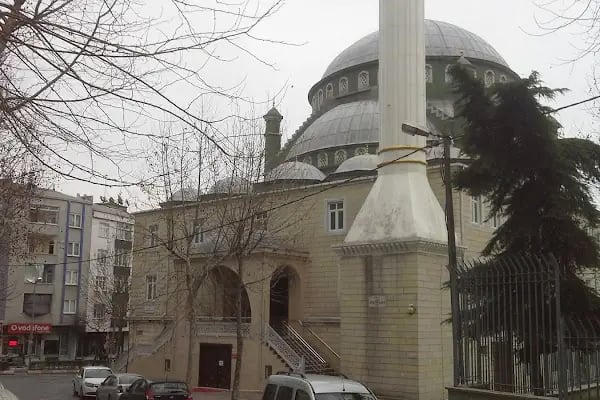Osman Gazi Cami - Resim 6