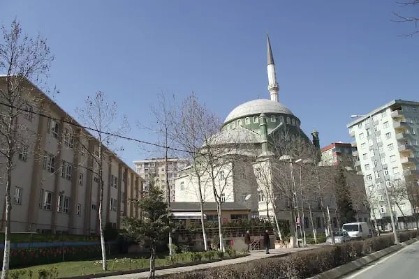 Osman Gazi Cami - Resim 4
