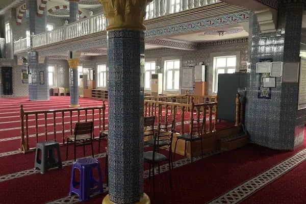 Osman Gazi Cami - Resim 18