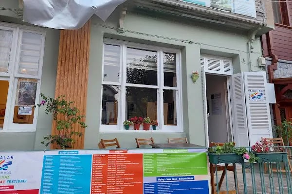 Adalar Kültür Derneği - Resim 15