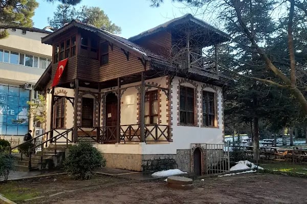 Sağlık Bilimleri Üniversitesi Fatih Sultan Mehmet Eğitim Ve Araştırma Hastanesi - Resim 7