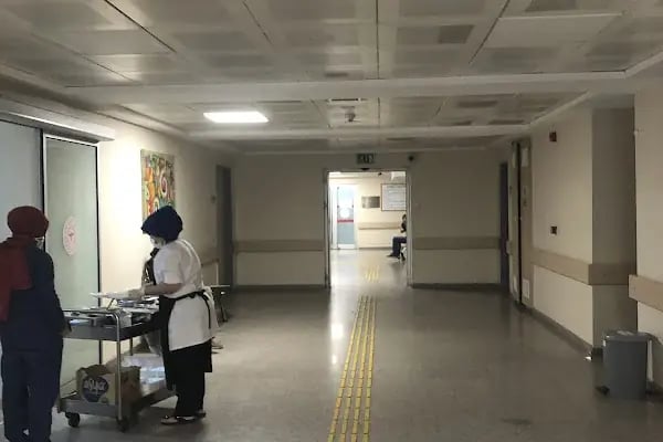 Sağlık Bilimleri Üniversitesi Fatih Sultan Mehmet Eğitim Ve Araştırma Hastanesi - Resim 10