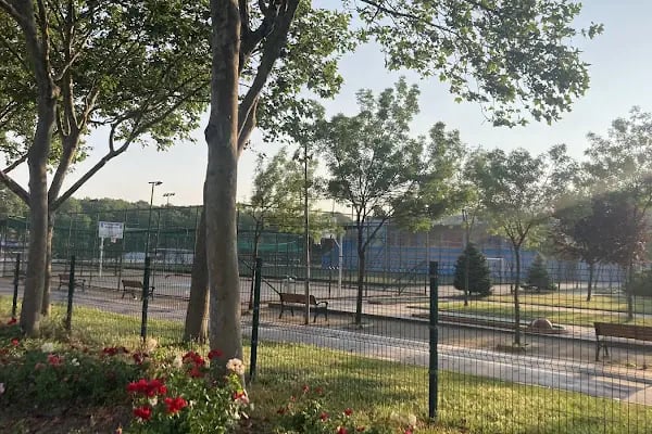 Alibeyköy Spor Kompleksi - Resim 3