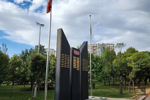 30 Ağustos Zafer Parkı - Resim 11