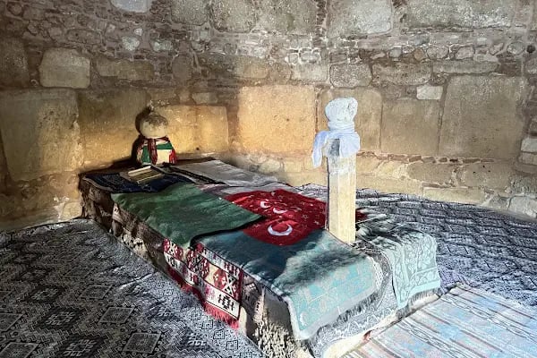 Beycesultan Türbesi - Resim 2
