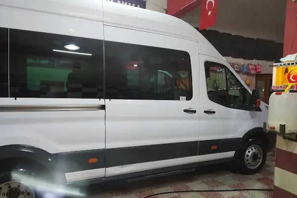BENİ YIKA OTO YIKAMA VE KUAFÖR - Resim 16