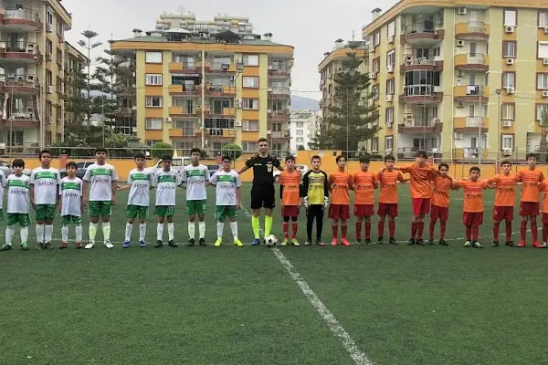 Oba Sadullahoğlu Futbol Sahası - Resim 14