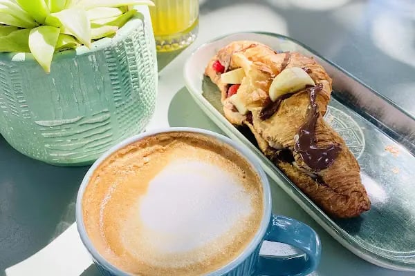 Aloha Bakery - Resim 7