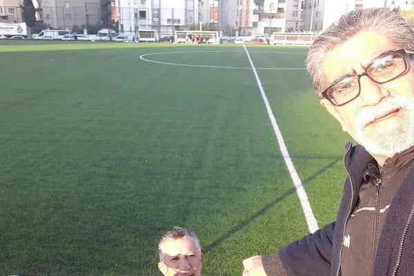 Çukurova Tevriz Dura Futbol Sahasi - Resim 8