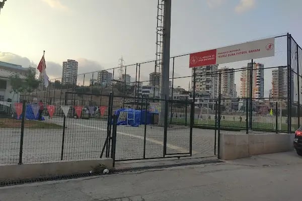 Çukurova Tevriz Dura Futbol Sahasi - Resim 4