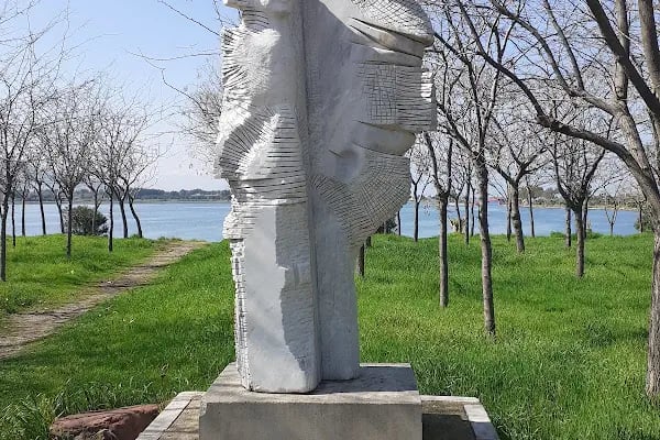 İzmir Büyükşehir Belediyesi İnciraltı Kent Ormanı - Resim 8
