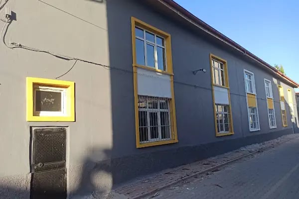 Sarayönü Halk Eğitim Merkezi - Resim 2