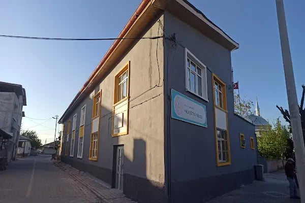 Sarayönü Halk Eğitim Merkezi - Resim 6
