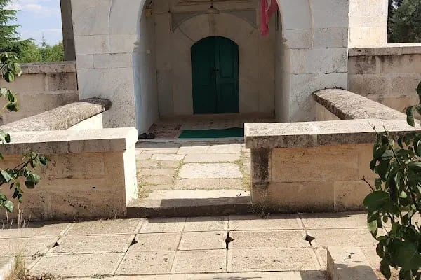 Hacım Sultan Türbesi - Resim 2