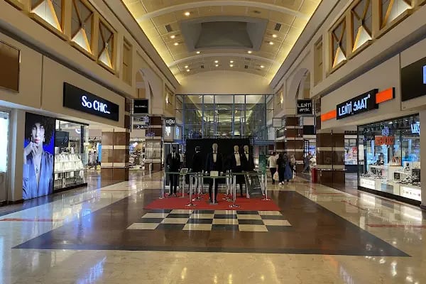 M1 Konya Alışveriş Merkezi - Resim 4