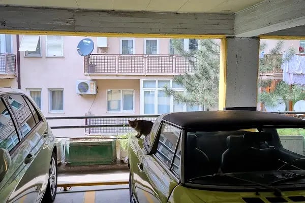 Yeşil Katlı Otopark - Resim 2