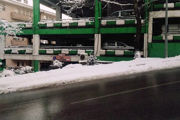 Yeşil Katlı Otopark - Resim 11