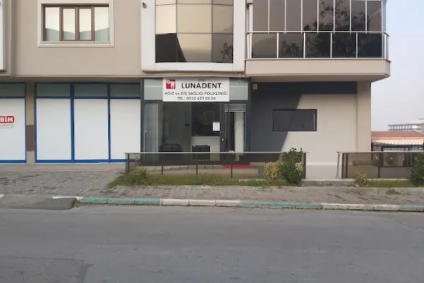 Özel Lunadent Ağız ve Diş Sağlığı Polikliniği - Resim 7