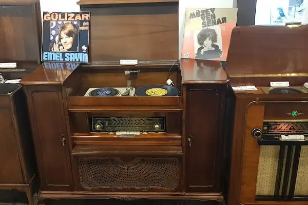 Radyo Gramofon Müzesi - Resim 14