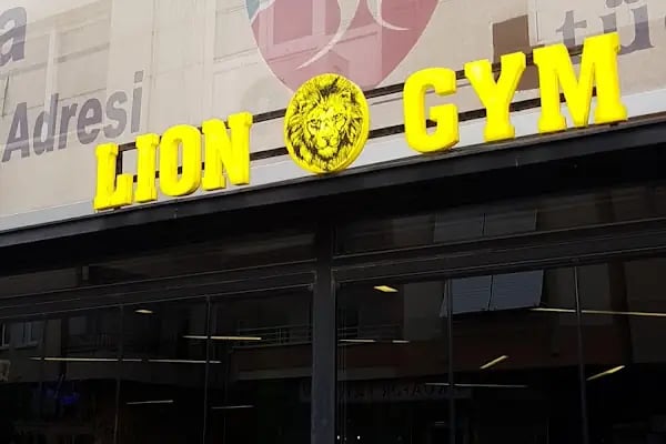 LION GYM Spor Salonu - Resim 10