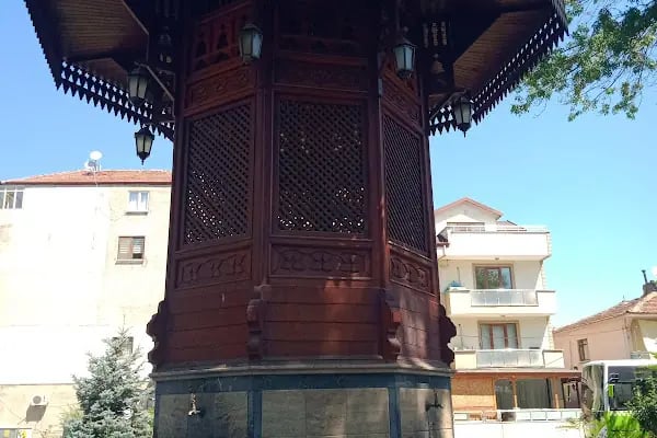 Derince Millet Kütüphanesi - Resim 3
